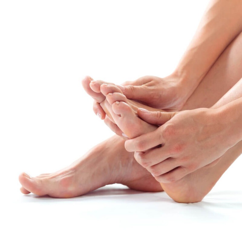 Discover the pros & cons of Lapiplasty bunion surgery—benefits, faster recovery, and risks—to help you decide if this advanced procedure is right for you.