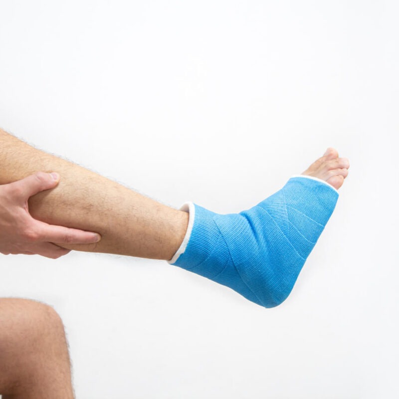 Expert Displaced Ankle Fracture Surgery in New Jersey. Get expert care and recovery support. Call (732)-320-9173 to book an appointment today!